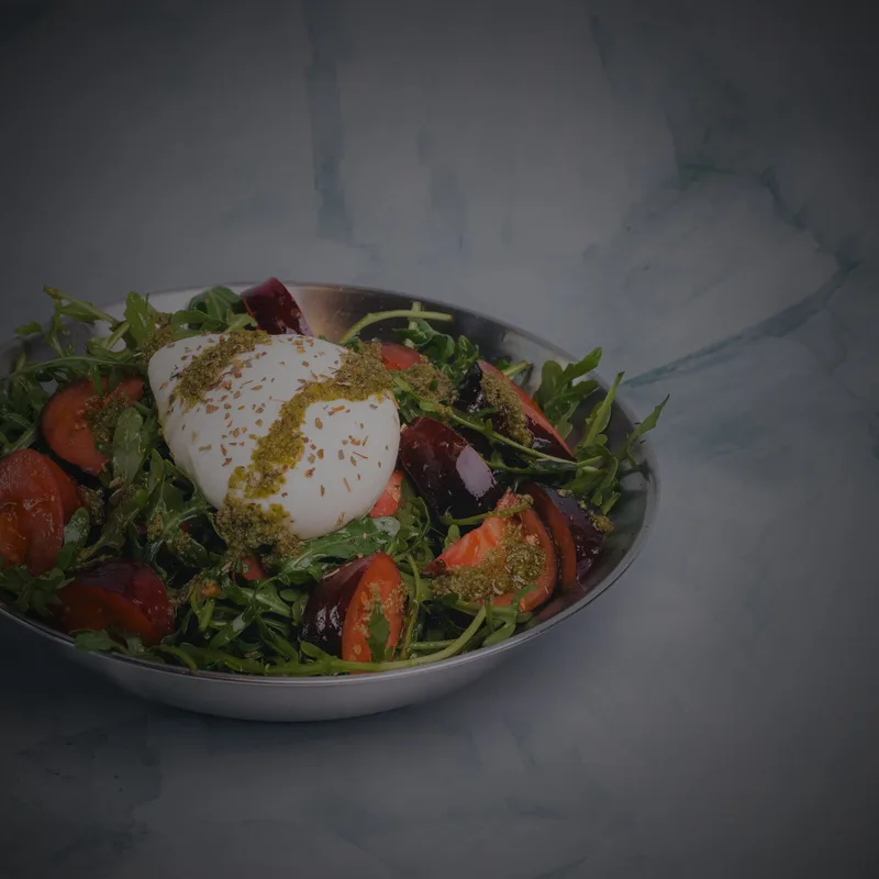 Ensalada Genials, Burrata (125g), tomate kumato, rúcula